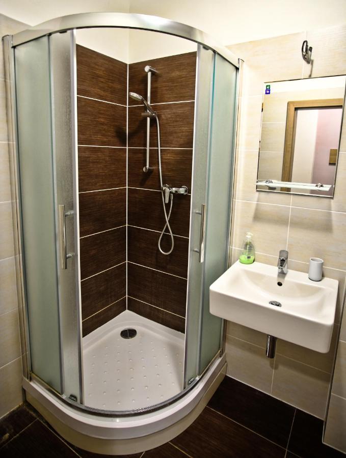 Apartman Na Kraji Lesa Všemina Buitenkant foto
